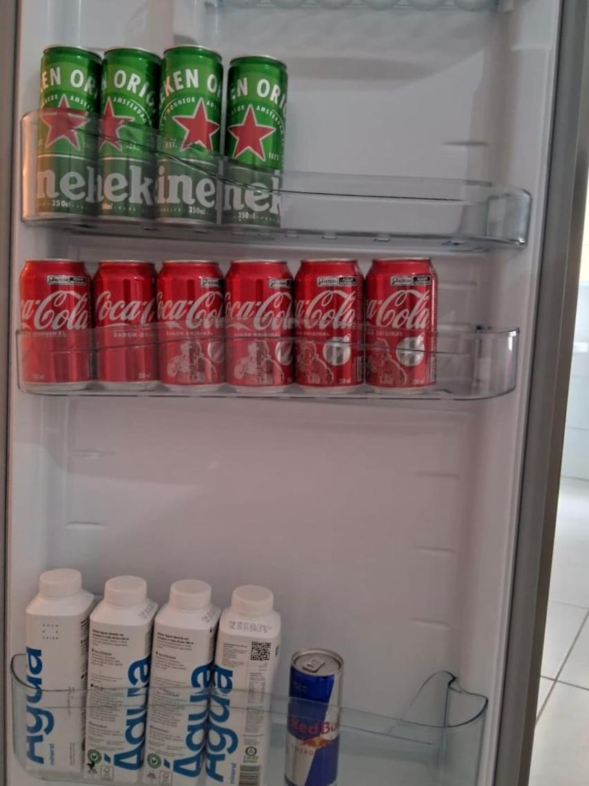 Bem No Centro, Cozinha Completa, Varanda E Garagem Pocos de Caldas Luaran gambar