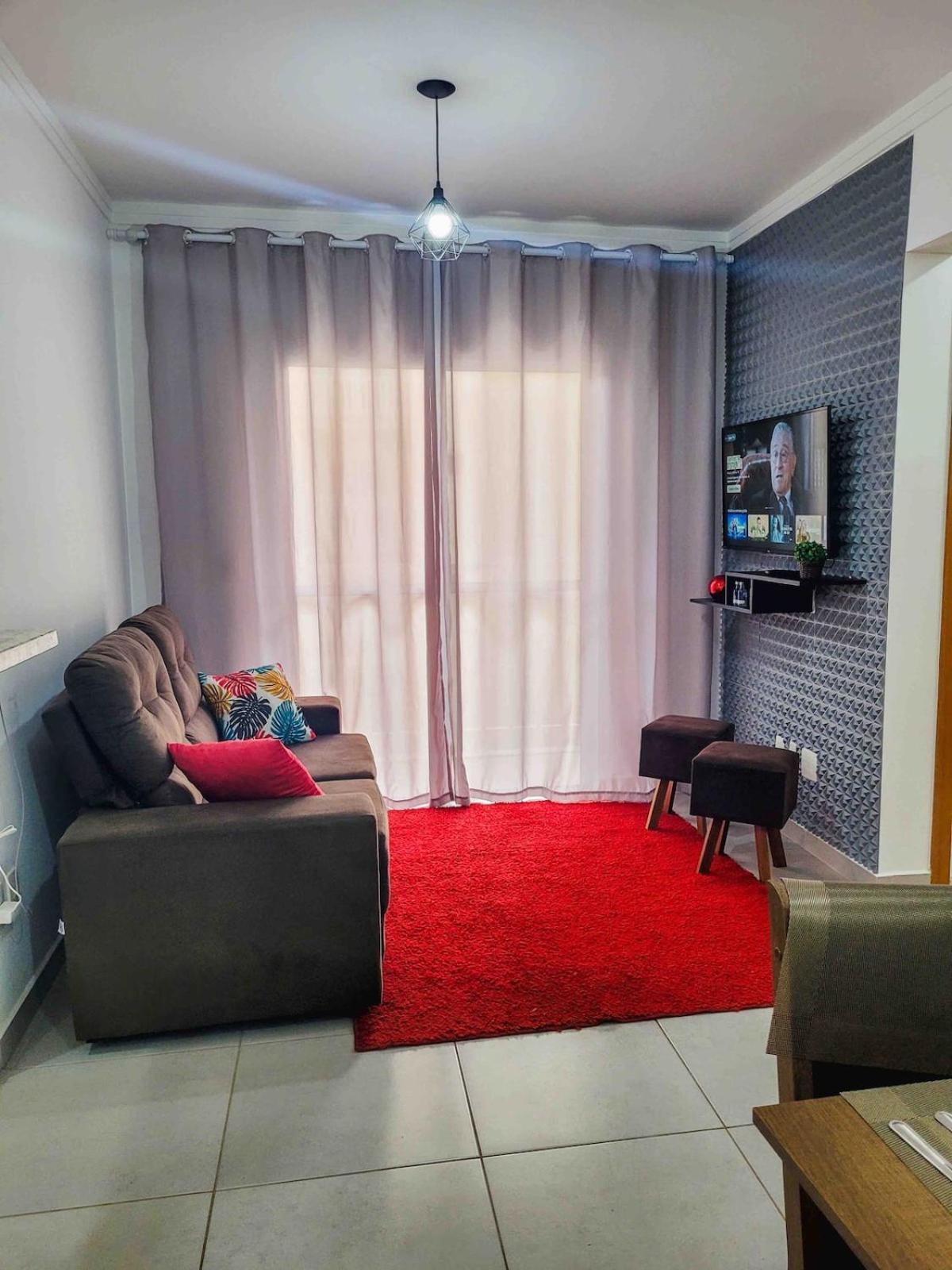 Bem No Centro, Cozinha Completa, Varanda E Garagem Pocos de Caldas Luaran gambar