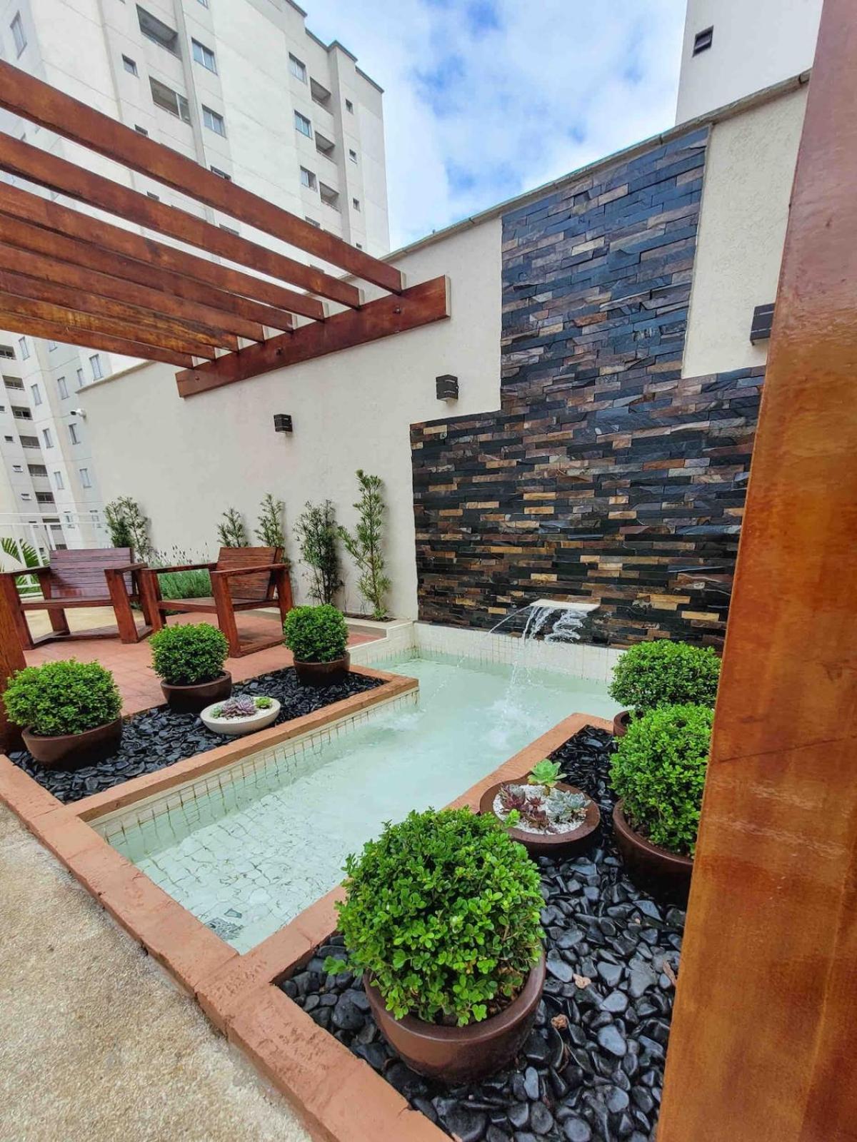 Bem No Centro, Cozinha Completa, Varanda E Garagem Pocos de Caldas Luaran gambar